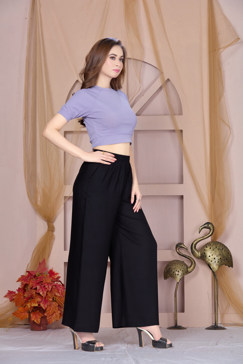 Flared Black Palazzo Pants With Pocket