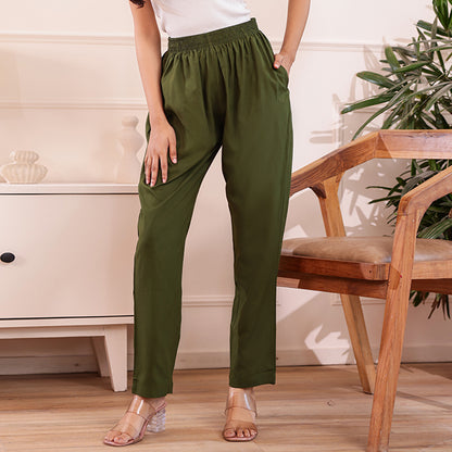 Slim Fit Mid-Rise Mehndi Green Narrow Pant