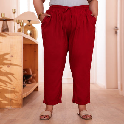 Plus Size Slim Fit Mid-Rise Maroon Narrow Pant