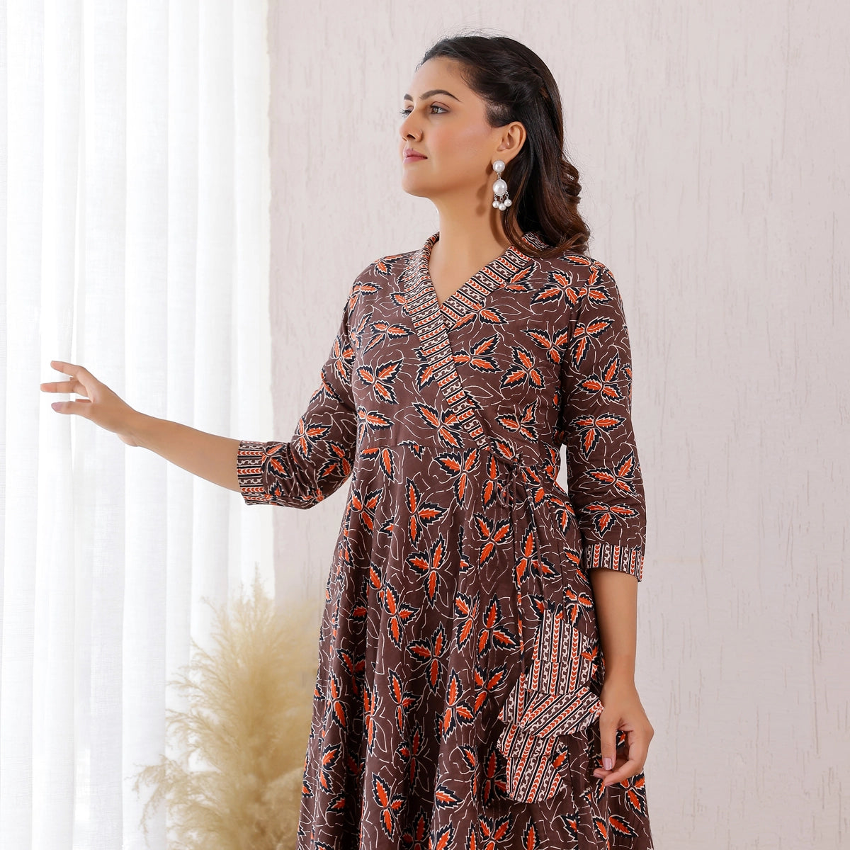 Brown and Off-white Vine-Stripes Print Cotton Co-ord set