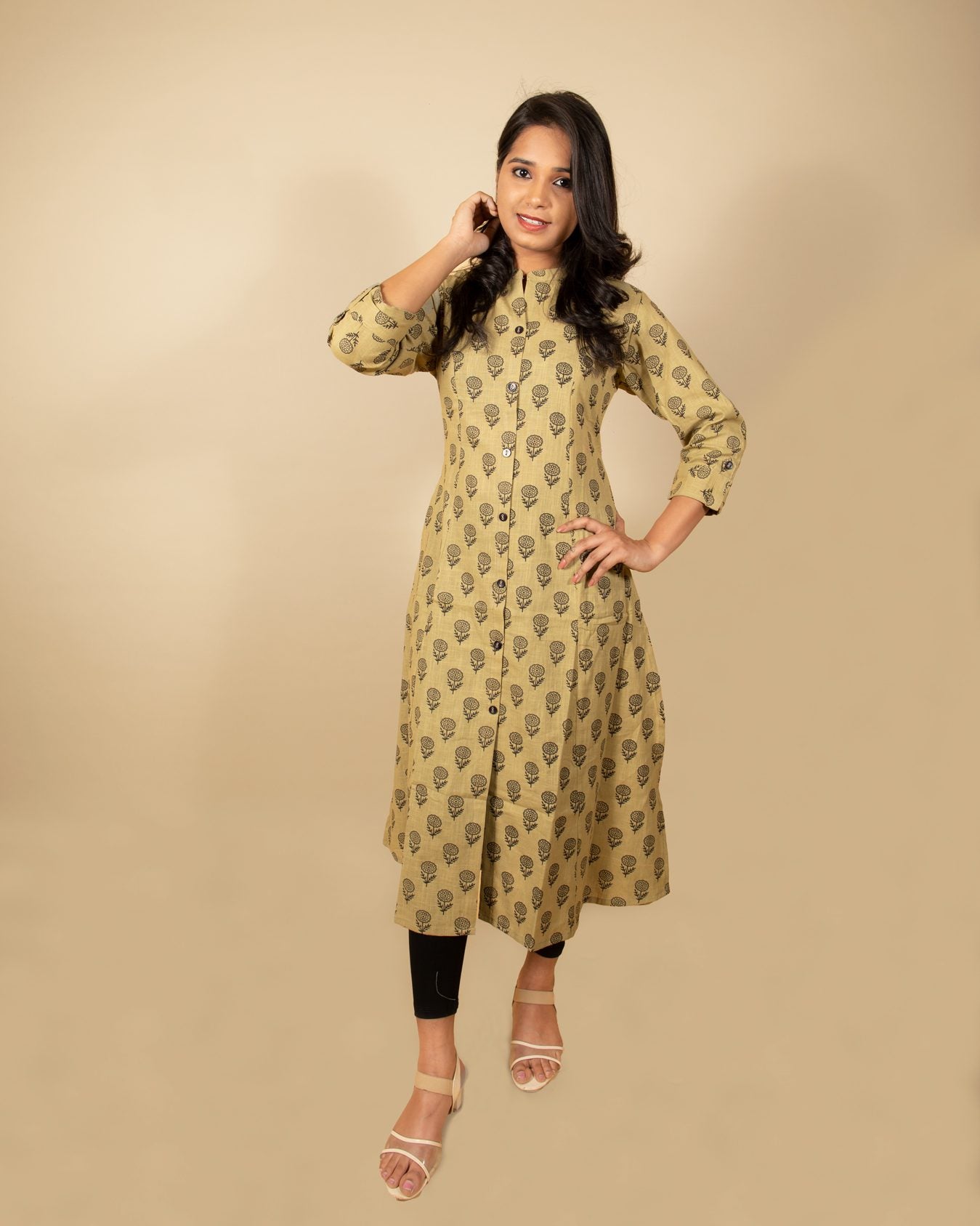 Olive Green &amp; Black Buta Printed Kurti with Pocket