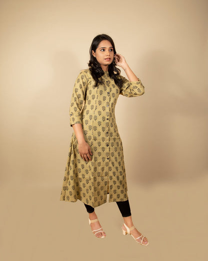 Olive Green &amp; Black Buta Printed Kurti with Pocket