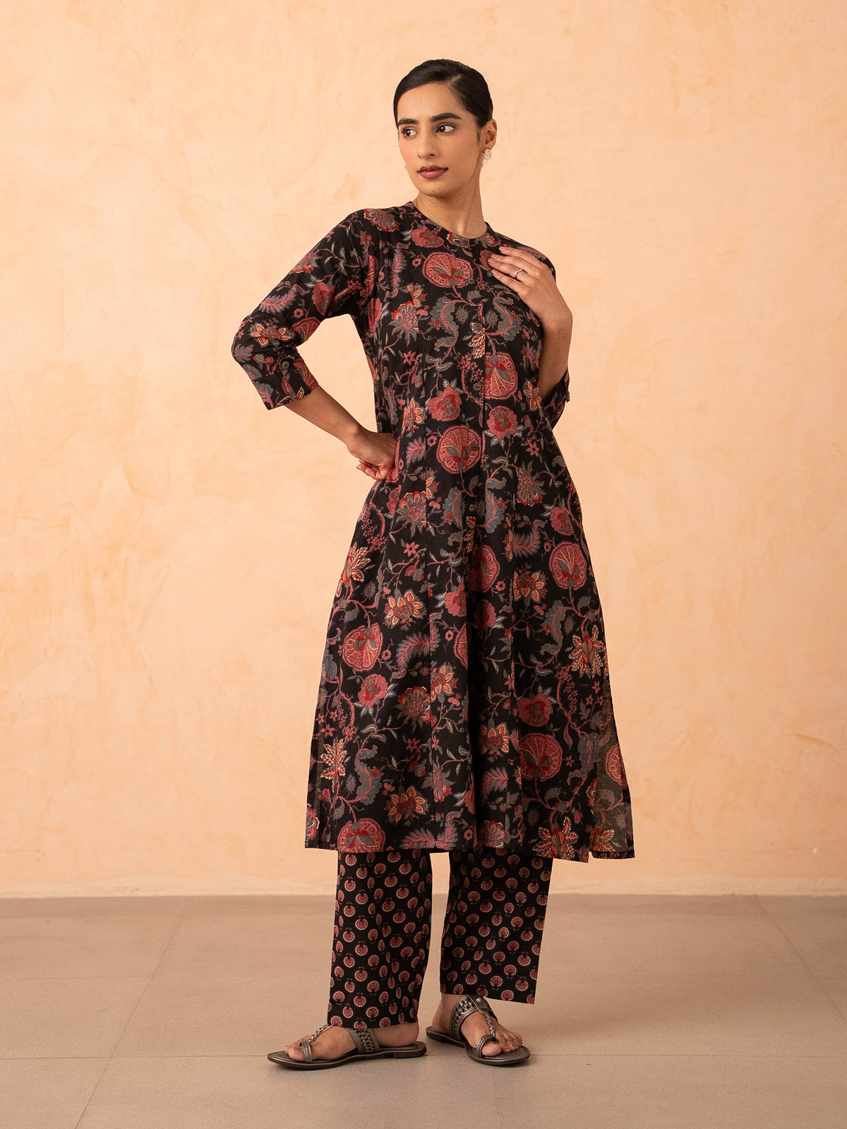 Black Floral Print Kurta with Pants Set