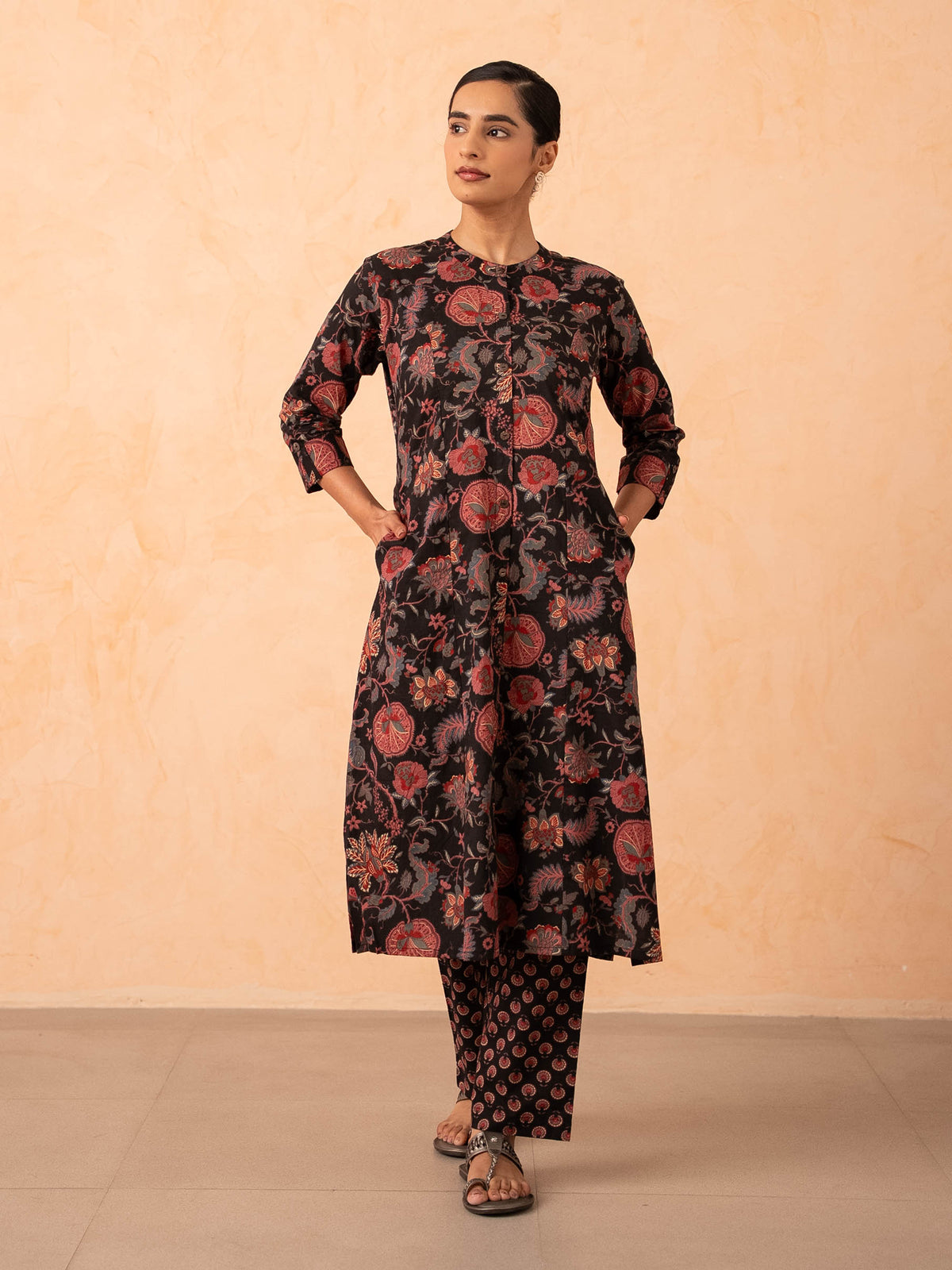 Black Floral Print Kurta with Pants Set