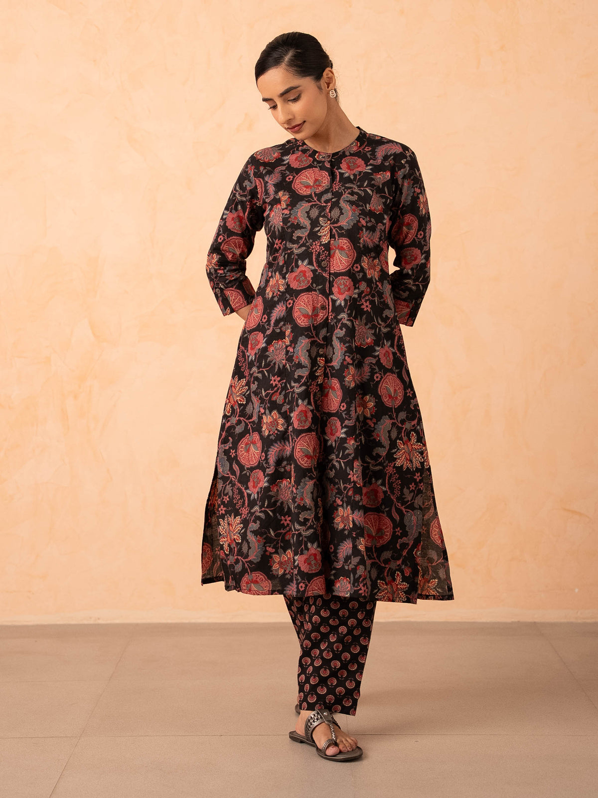 Black Floral Print Kurta with Pants Set