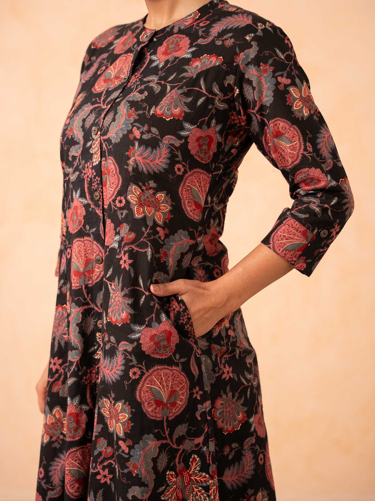 Black Floral Print Kurta with Pants Set