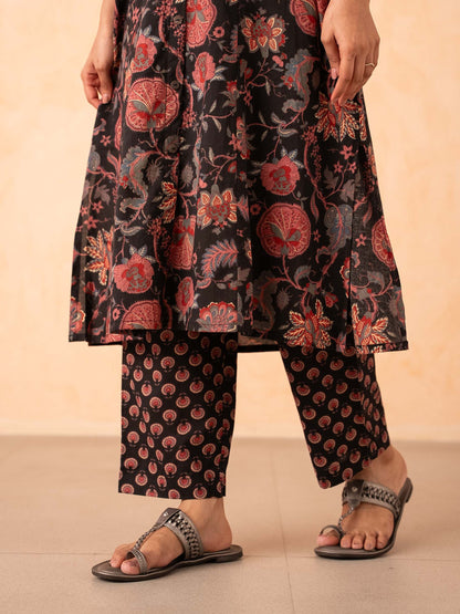 Black Floral Print Kurta with Pants Set