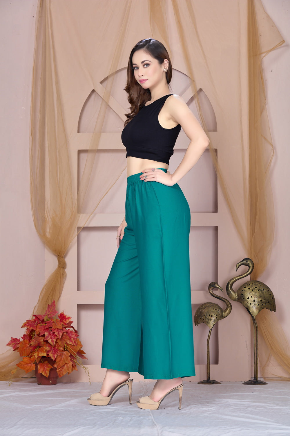 Flared Rama Green Palazzo Pants With Pocket