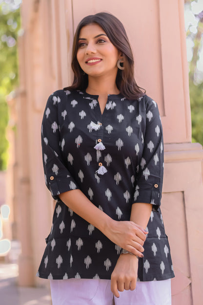 Black and White Ikat Print Tunic with Tassels