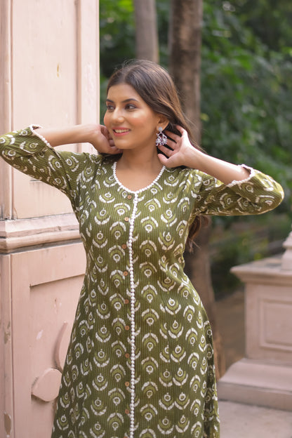 Green Motif Printed A-Line Kurta with Pocket