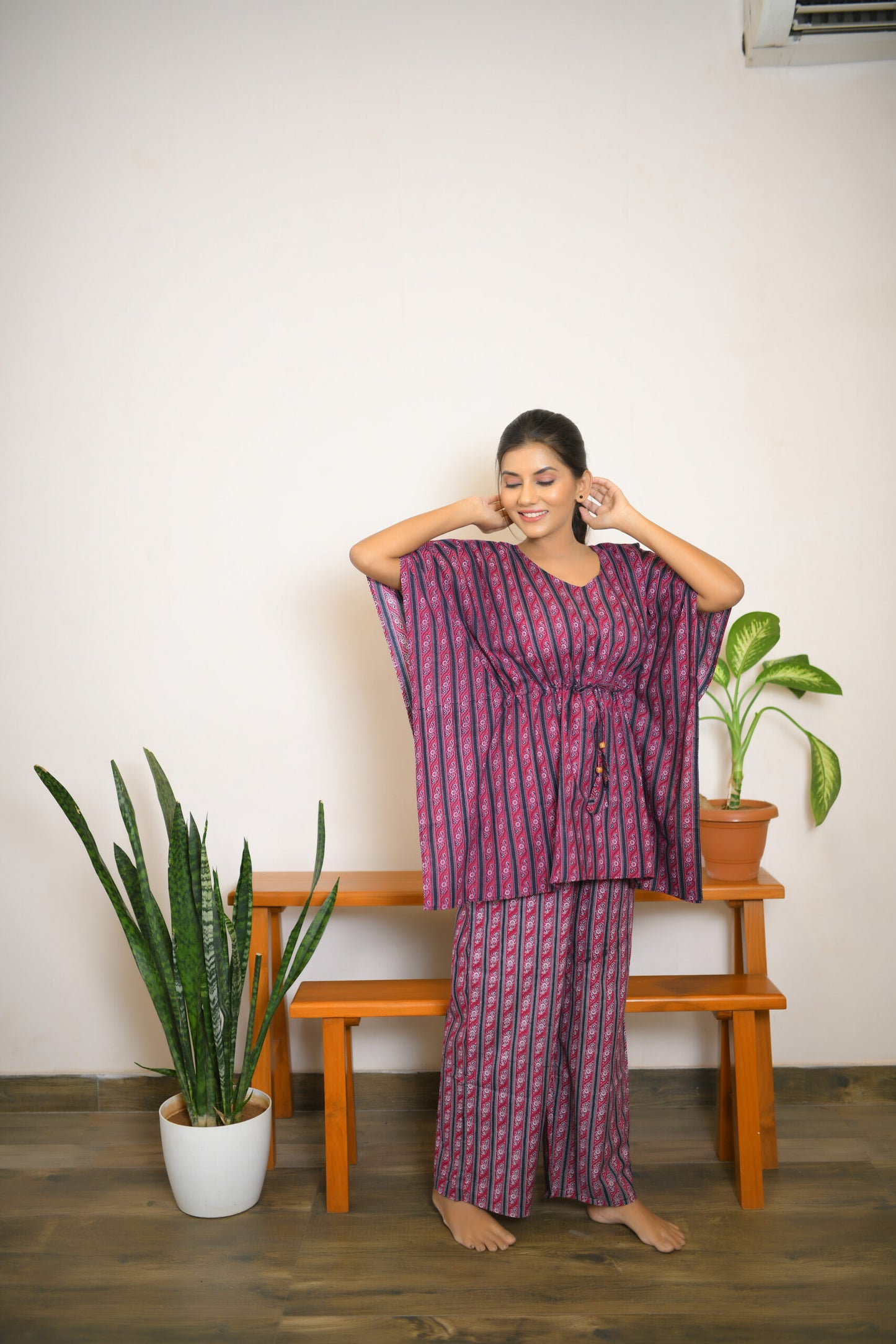 Navy Blue & Pink Stripes Printed Kaftan Set