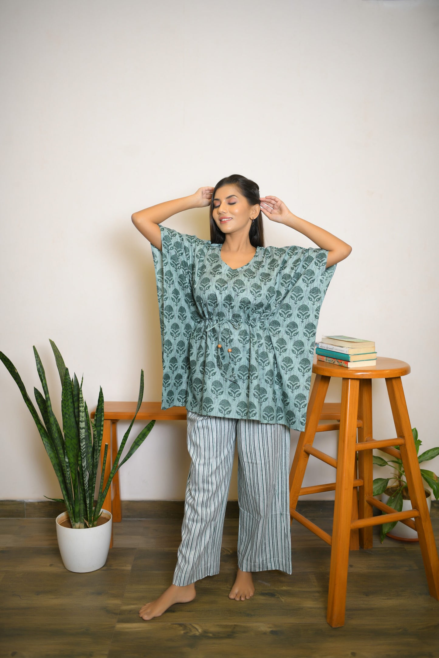 Pastel Green Motif Printed Kaftan set