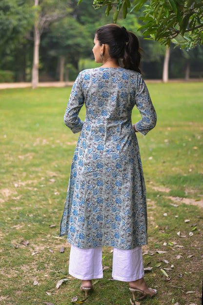 Pastel Green Vine Printed A-line Kurta with Pocket