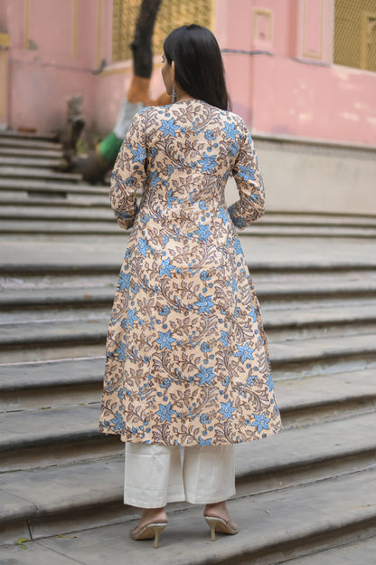 Peach Floral Vine Printed A-Line Kurta with Pocket