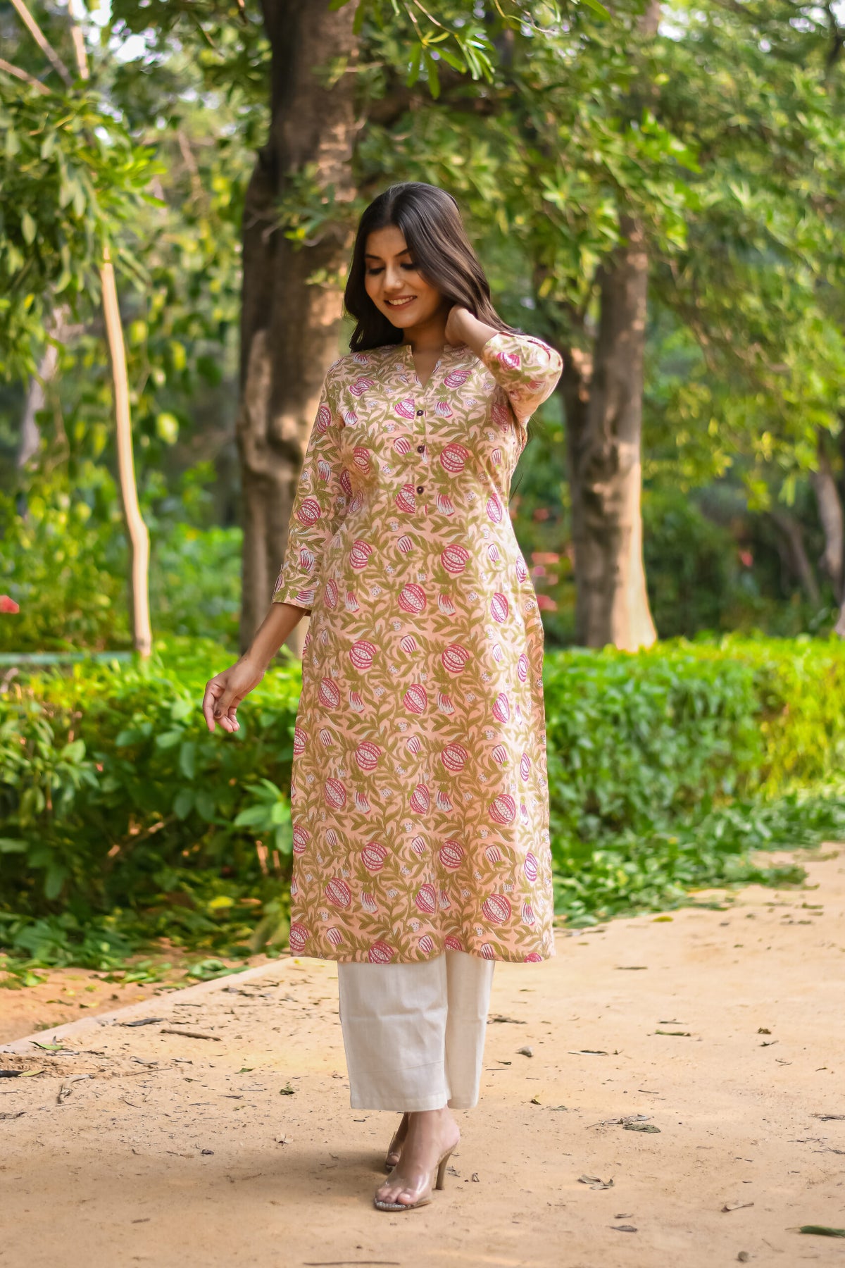 Peach Floral Vine Print Straight Cut kurta